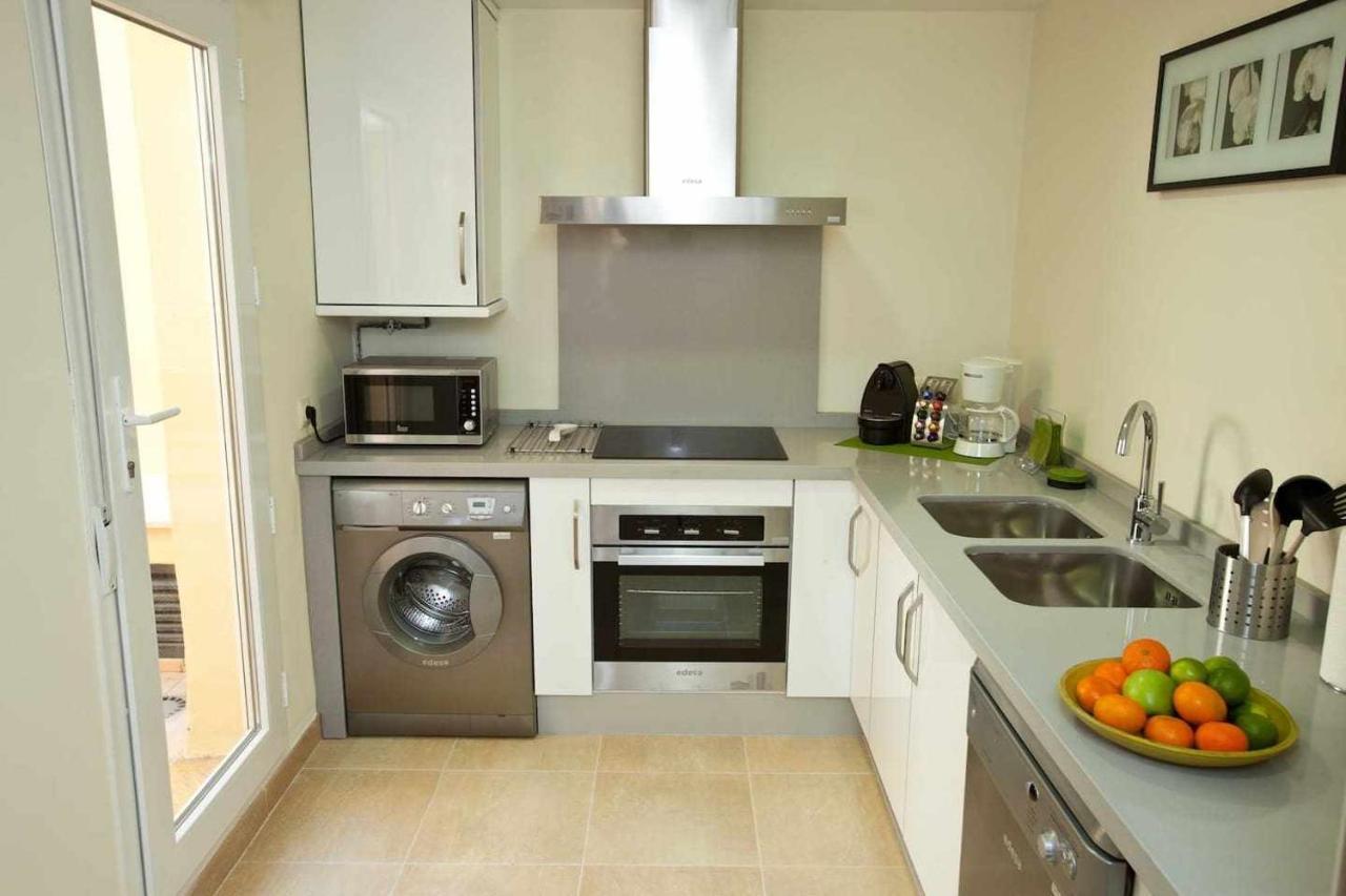 Almenara Apartment *