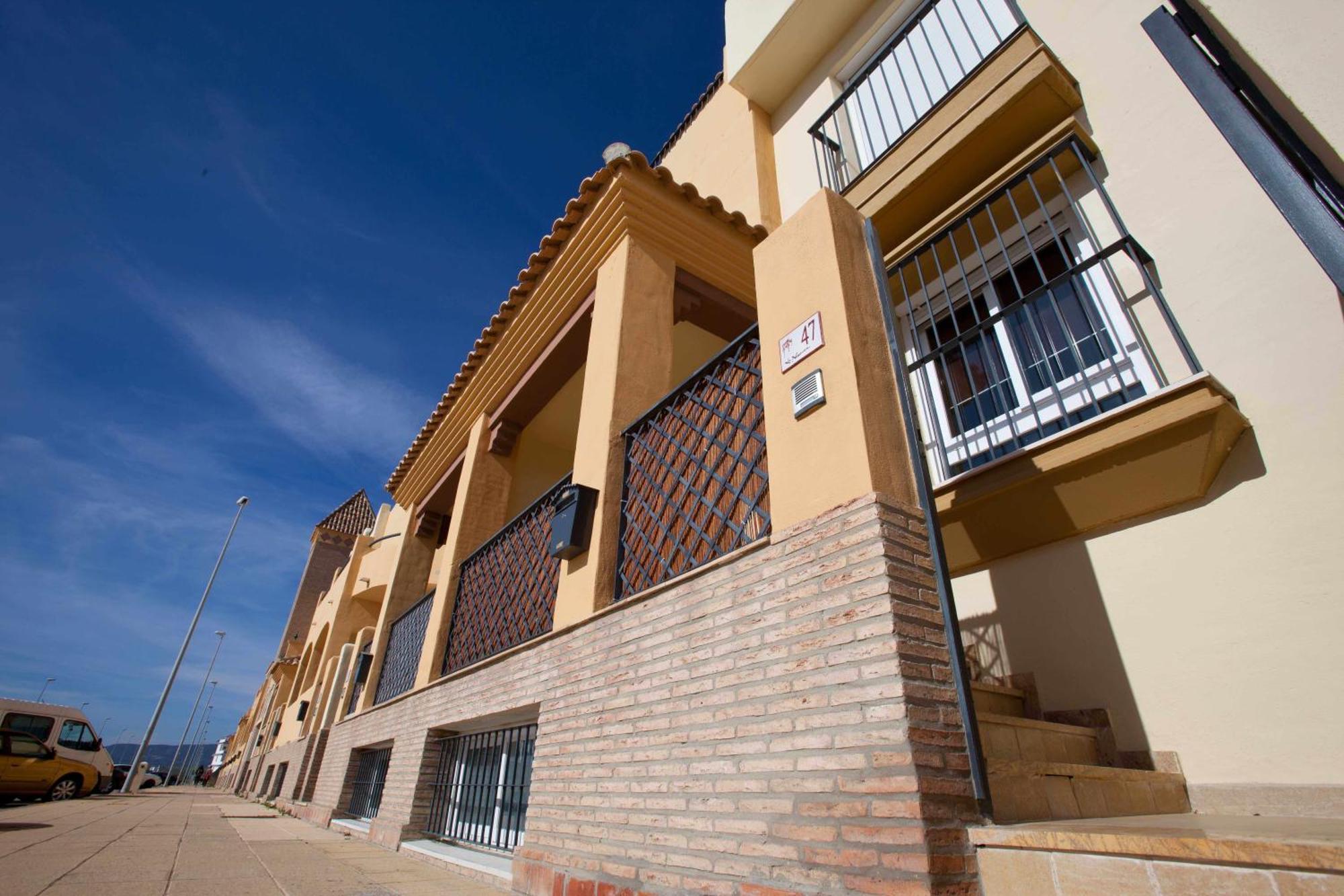 Almenara Apartment *